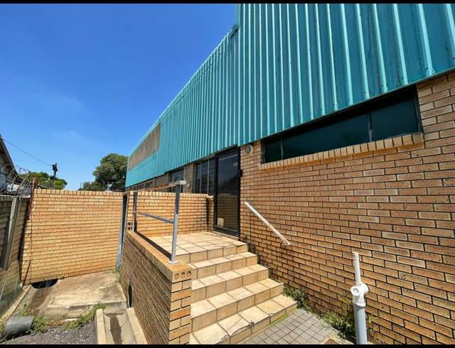 INDUSTRIAL PROPERTY TO RENT IN HENNOPSPARK